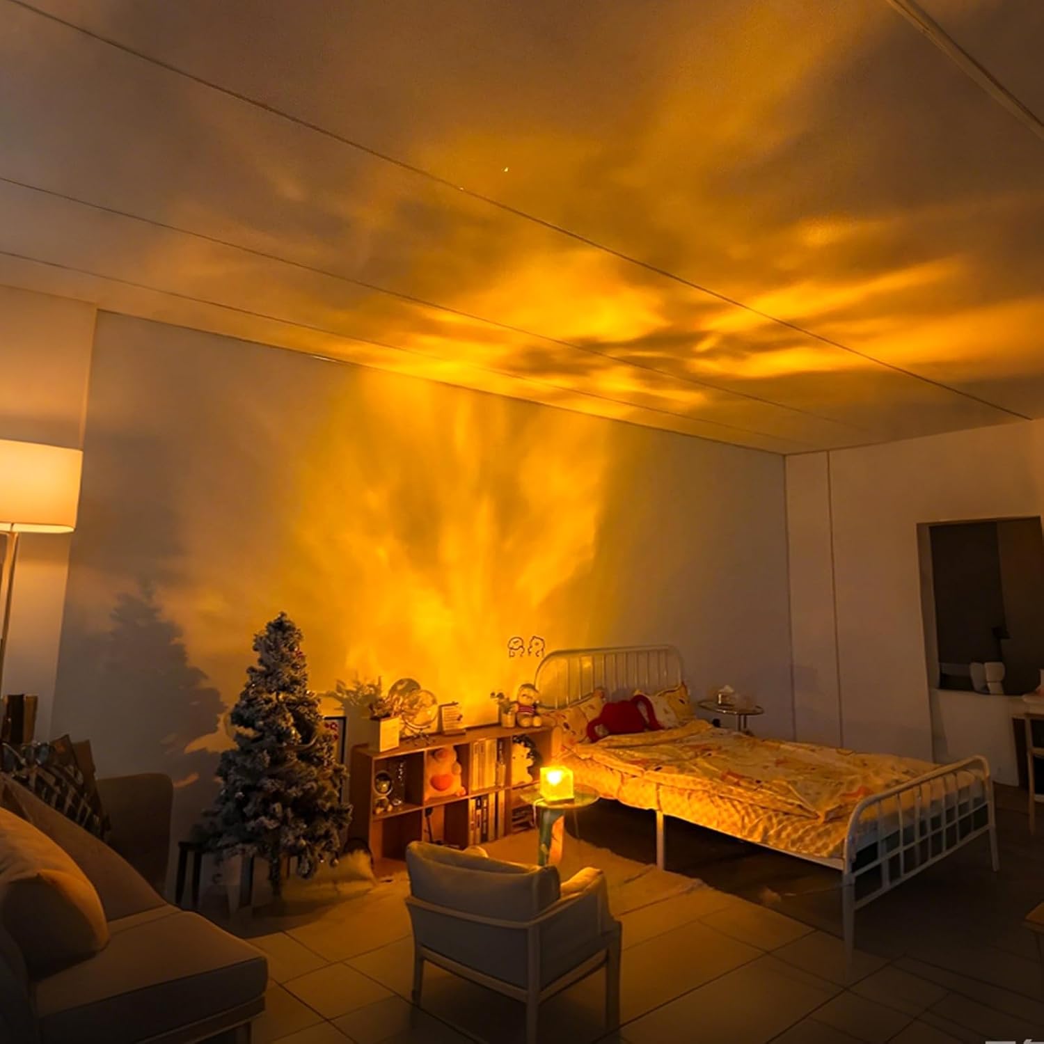 🌟🌟Ocean Wave Projector Light, 16-Color Luminorthe Cube Lamp & App Remote, 3D Holographic Water Ripple Romantic Ambient Lighting for Child's Room, Meditation Relaxation, Night Light