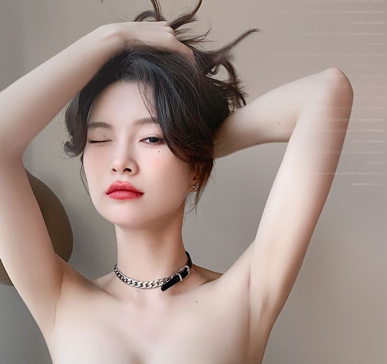 🎁🌈Bungee Non-Slip Strapless Bra for Women